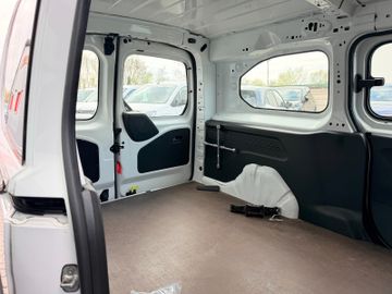 Peugeot Partner - 11
