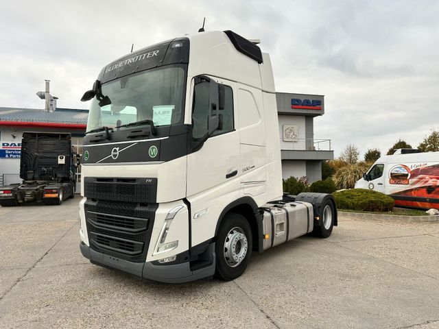 Volvo FH 500 XL cabin