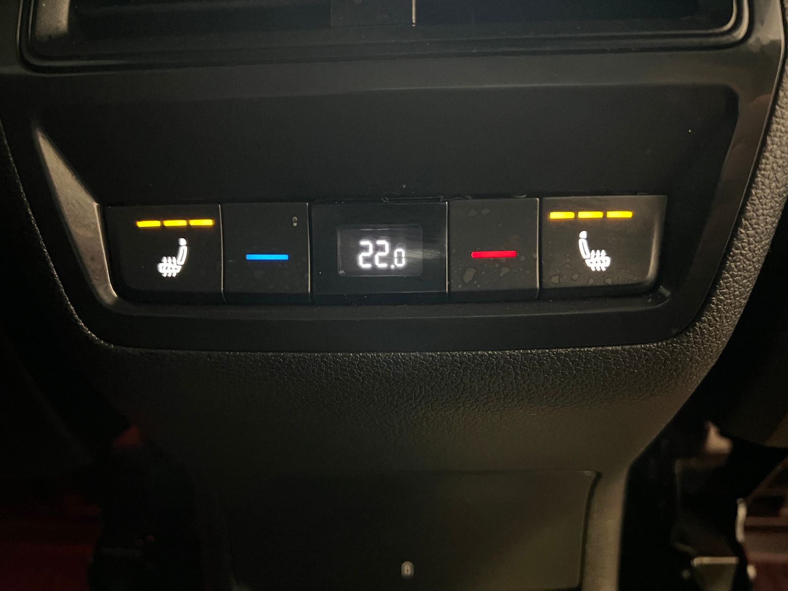 Fahrzeugabbildung SKODA Kodiaq RS 2.0 TSI DSG 4x4 *AHK, Matrix, Standhzg