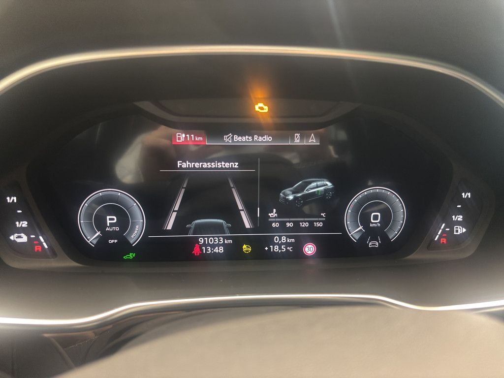 Audi Q3 45 TFSI e S line Pano+Navi+SHZ+Kamera+ACC foto 16