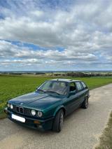 BMW E30 318i Touring Lagunengrün - BMW: Kombi, E30