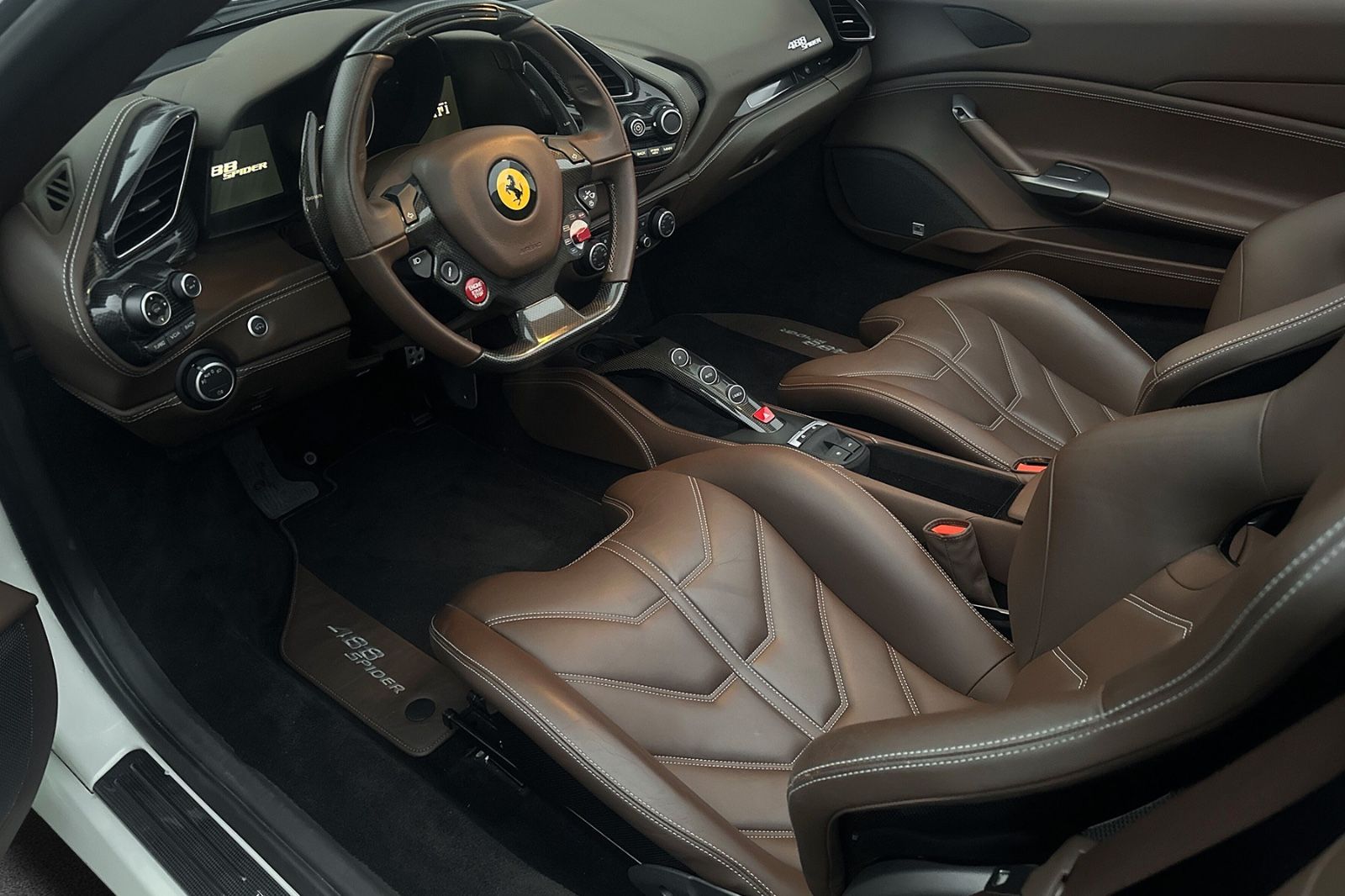 Fahrzeugabbildung Ferrari 488 Spider*Voll Carbon*Lift*Display*JBL*Racing