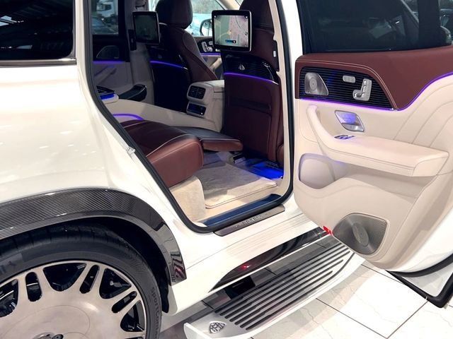 Fahrzeugabbildung Mercedes-Benz GLS600 Maybach/BRABUS 800 VOLL!!! Led.mahagoni