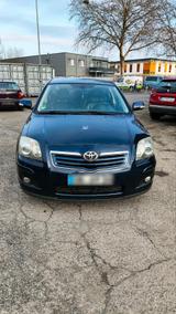 Toyota zu verkaufen Toyota Avensis - Toyota Avensis in Duisburg