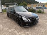 Mercedes-Benz E 350 CGI AVANTGARDE AMG-Line Black Edition - gebrauchte Mercedes-Benz E 350 aus dem Jahr 2011