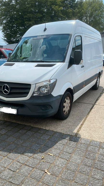 Image of Mercedes-Benz Sprinter