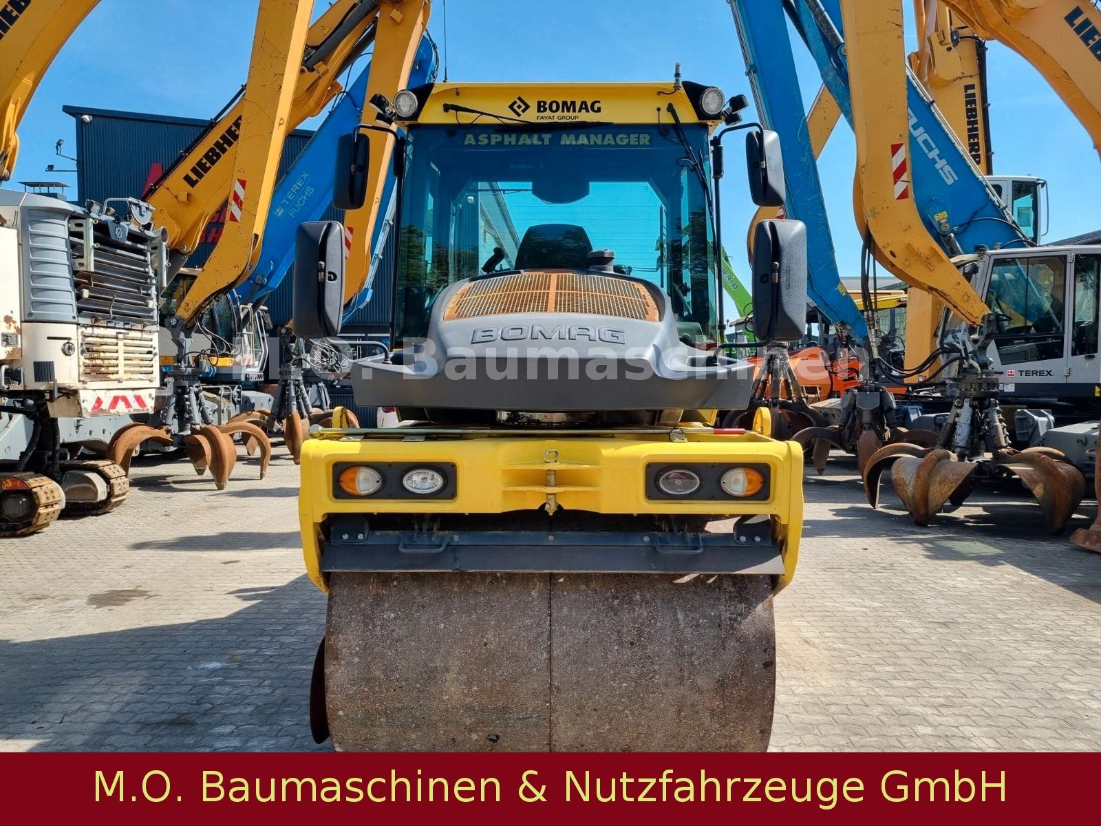 Fahrzeugabbildung BOMAG BW 154 ACP-4AM / Kombiwalze /