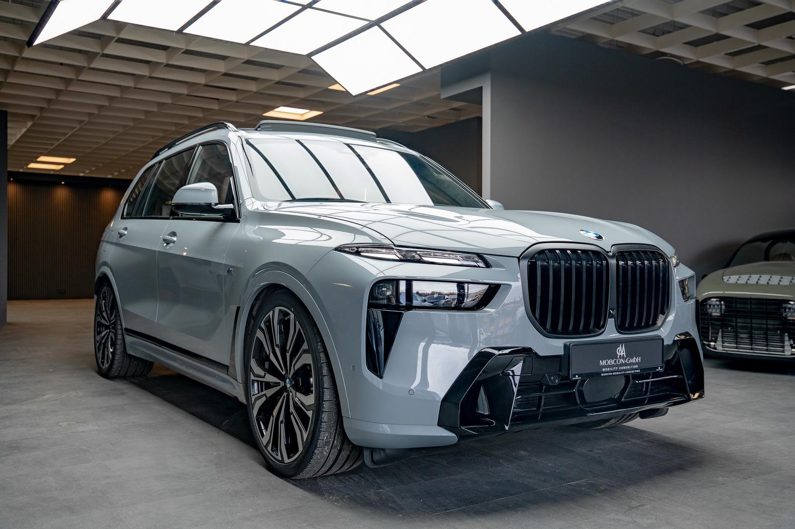 BMW X7 xDrive40d | M-Sport | B&W | SkyLounge