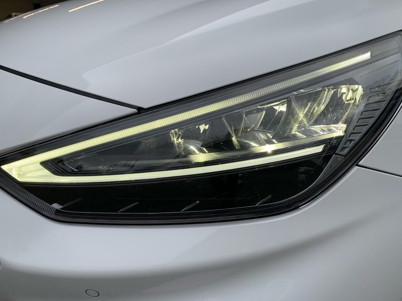 Fahrzeugabbildung Hyundai i30 1.5 T-GDI N Line Mild-Hybrid Pan Dach Sitz P