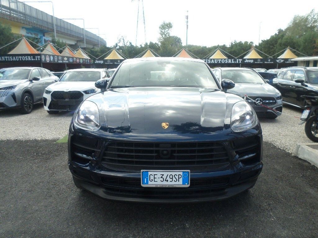 Image of Porsche Macan
