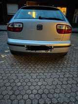 Seat Leon 1M 1.6 Benziner  131.000 km  g... - gebrauchte Seat Leon aus dem Jahr 2001