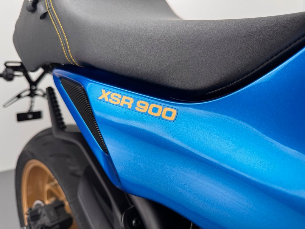 Fahrzeugabbildung Yamaha XSR 900 *TOP-ZUSTAND *WENIG KILOMETER