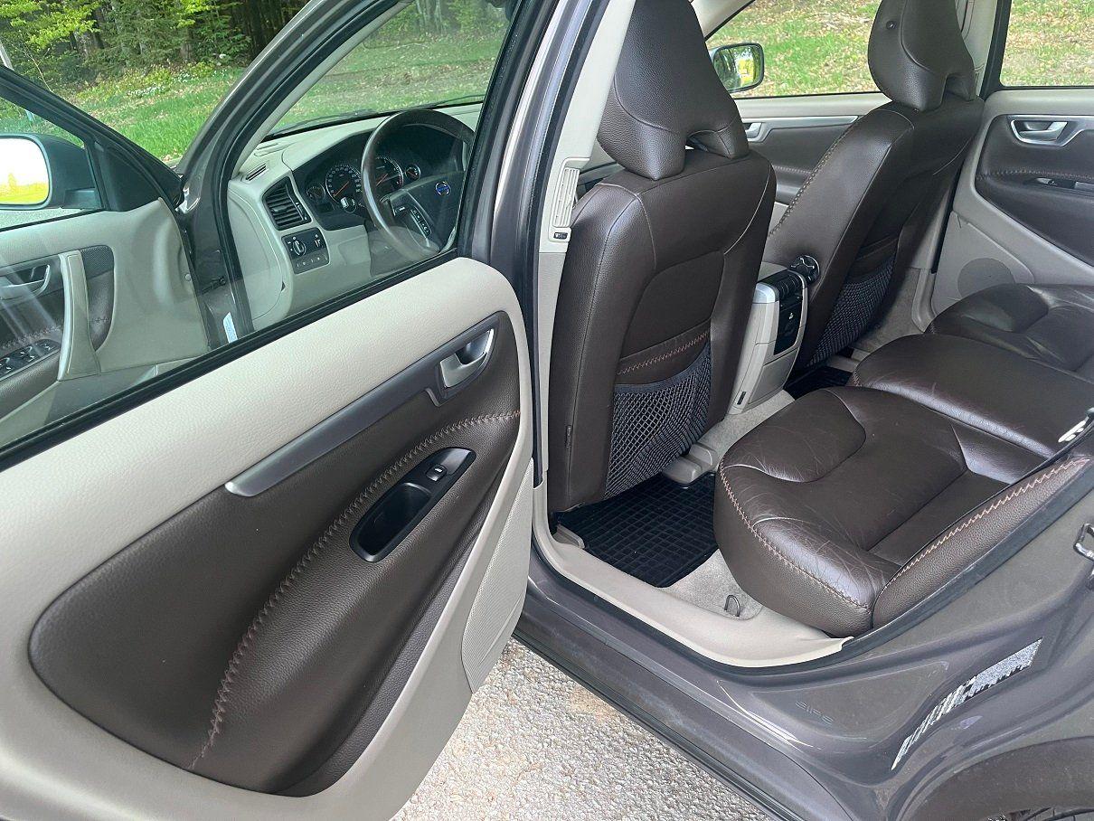 Volvo XC70 2005 — photo 7