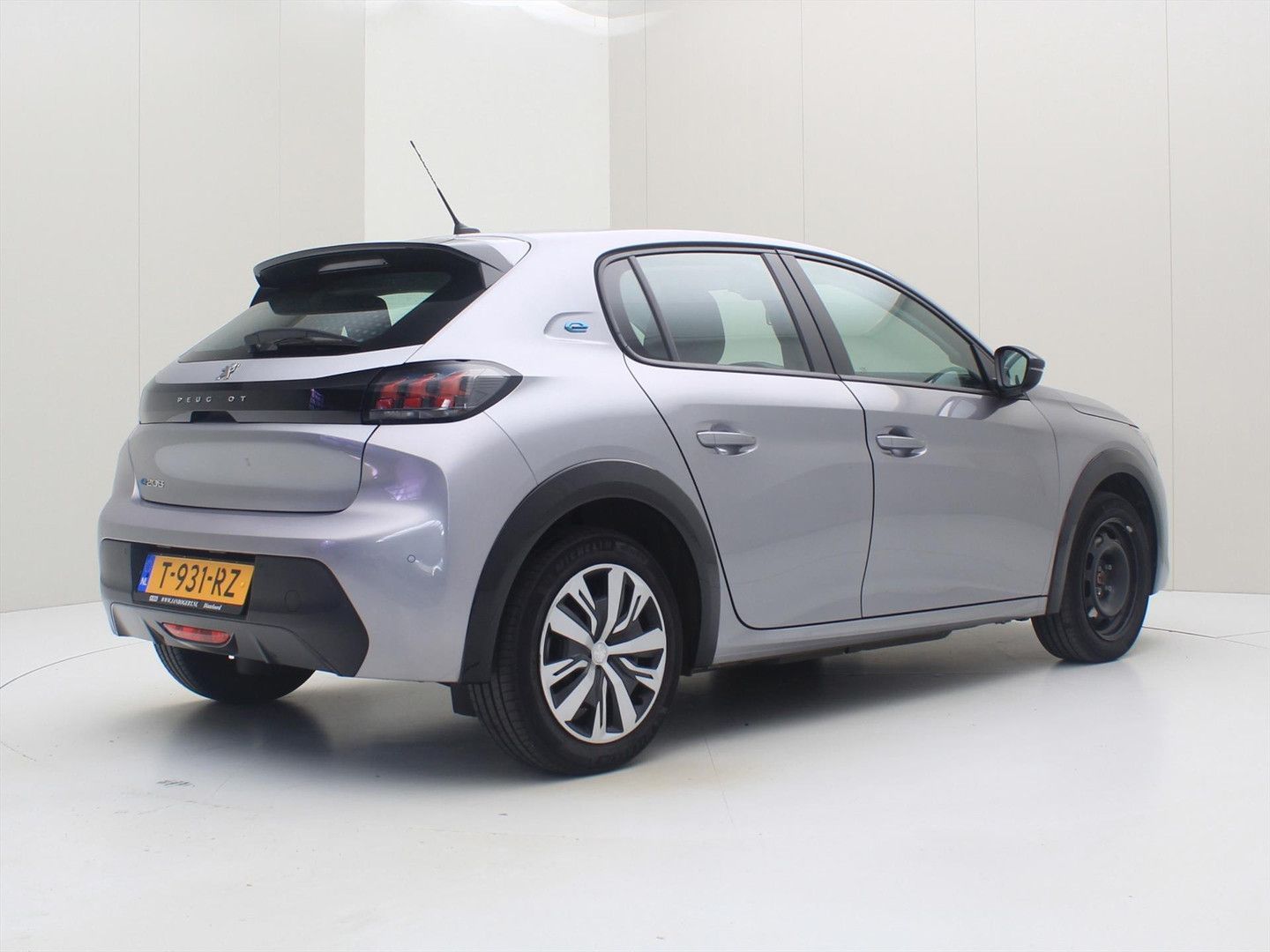 Peugeot e-208 EV Active Pack 50 kWh 136 pk 100% SoH [ NA imagem 3