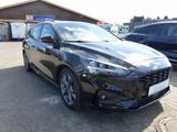 Ford Focus Turnier 1.0 EcoB.mHEV ST-Line LED,Navi,ACC - Ford Focus mit Hybrid-Antrieb