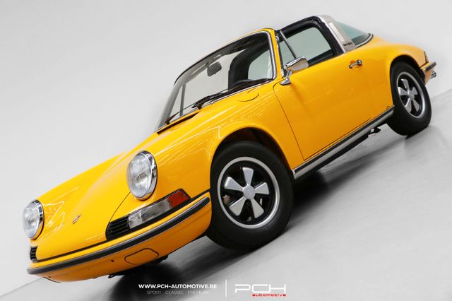 Porsche 911 2.4 T Targa