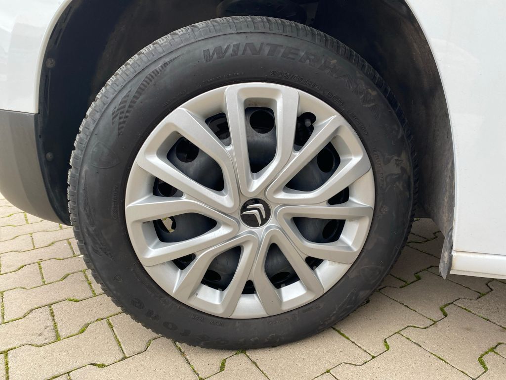 Fahrzeugabbildung Citroën Berlingo M Benzin 110 FEEL *PDC*Klima*Bluetooth*