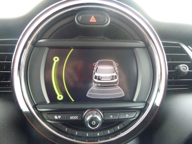 Fahrzeugabbildung MINI ONE 1,2 >Navi/Sitzheiz/PDC/Teil-Leder<