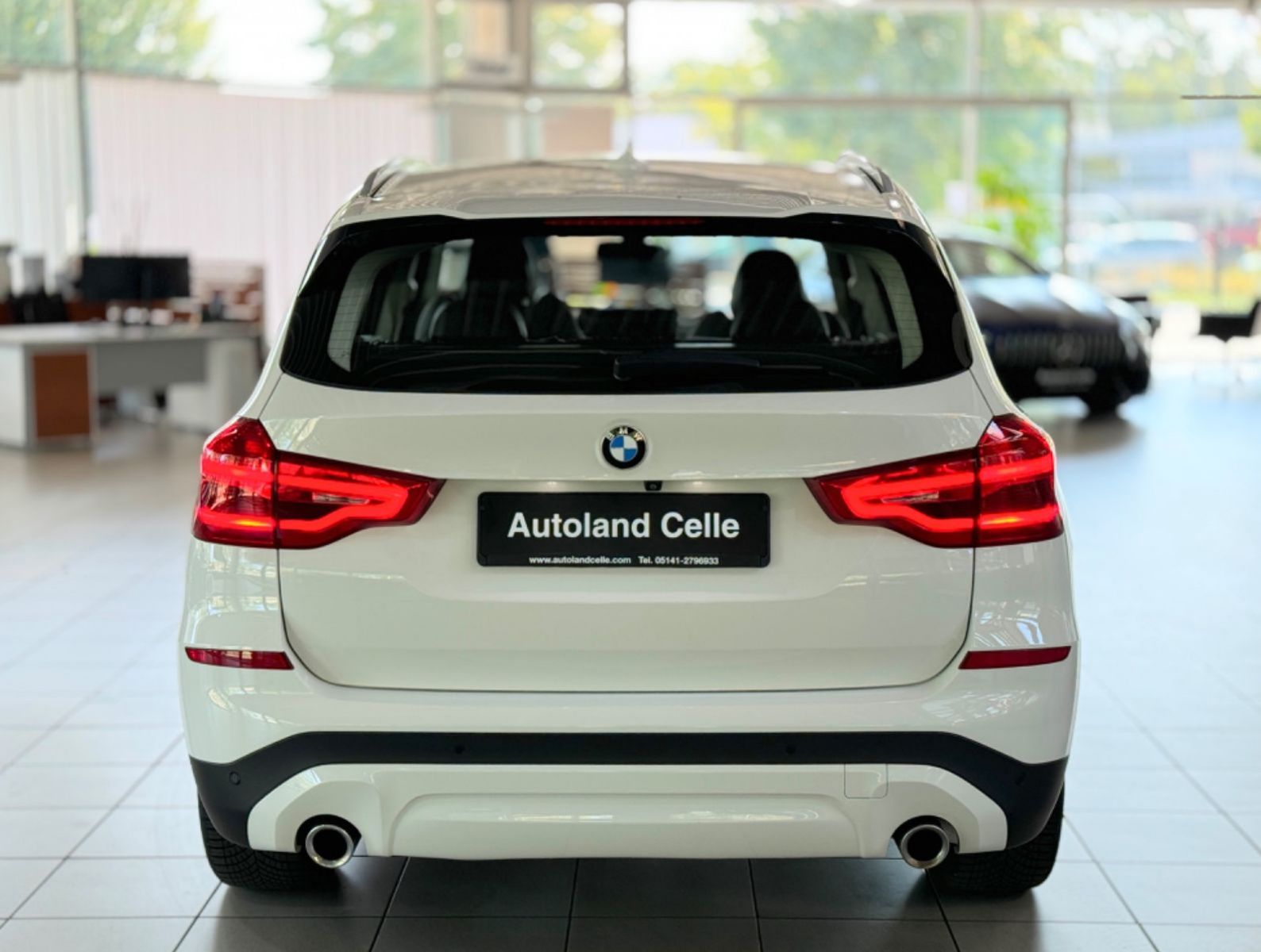 Fahrzeugabbildung BMW X3 xD20i HiFi Kamera Leder Alarm M Sport LED 19"