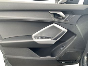 Audi Q3 - 10