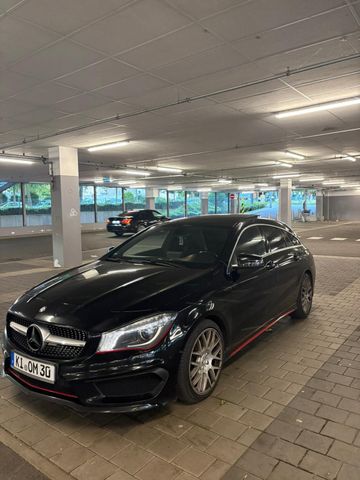 MERCEDES-BENZ Mercedes Benz CLA 220d 4 matic amg line