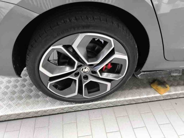 Octavia Combi RS iV 1.4 eTSI DSG LED+NAV+ACC+HUD