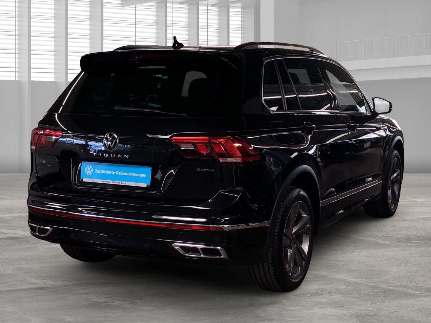 Volkswagen Tiguan R-Line 2.0 TDI DSG 4Motion Sportpaket AHK foto 3