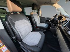 Fahrzeugabbildung Volkswagen T6.1 Multivan Generation Six Leder Navi LED 1.Ha