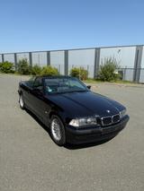 BMW 318i Cabrio 318i - BMW 318 aus 1999: 318i