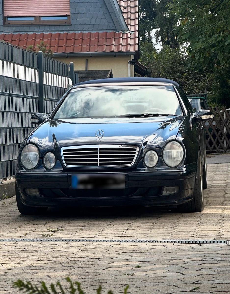 Mercedes-Benz CLK 200