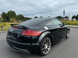 Audi TT Coupe/Roadster 1.8 TFSI Coupe " 2x S Line " - Audi TT mit Benzin-Antrieb: 1.8