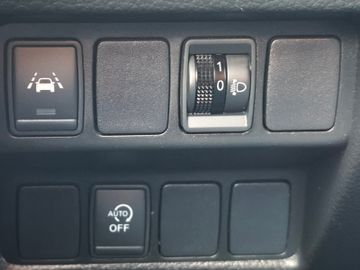 Nissan Qashqai N-Connecta*Navi*AHK*SHZ*360-Grad-Kamera*