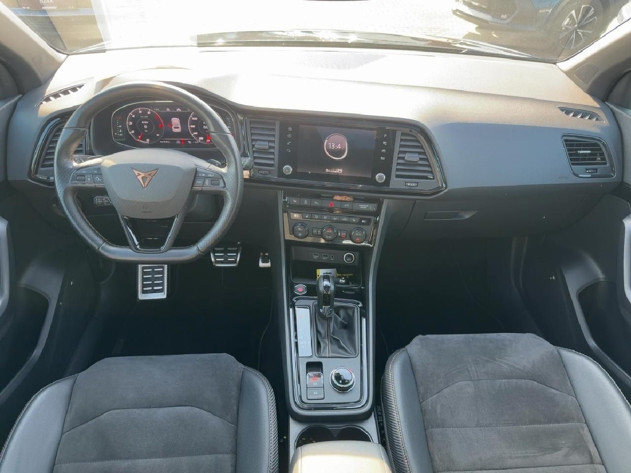 Fahrzeugabbildung CUPRA Ateca 2,0 TSI Basis 4Drive 300PS *inkl AHK+Pano*