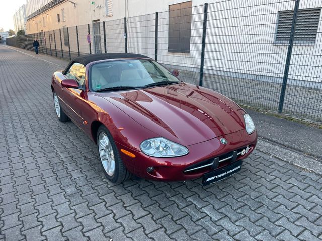 Jaguar XK8 Cabrio