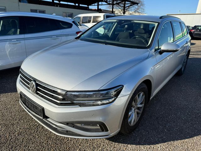 Volkswagen Passat Vari.2.0TDI DSG Business/LED/Navi/12000ne