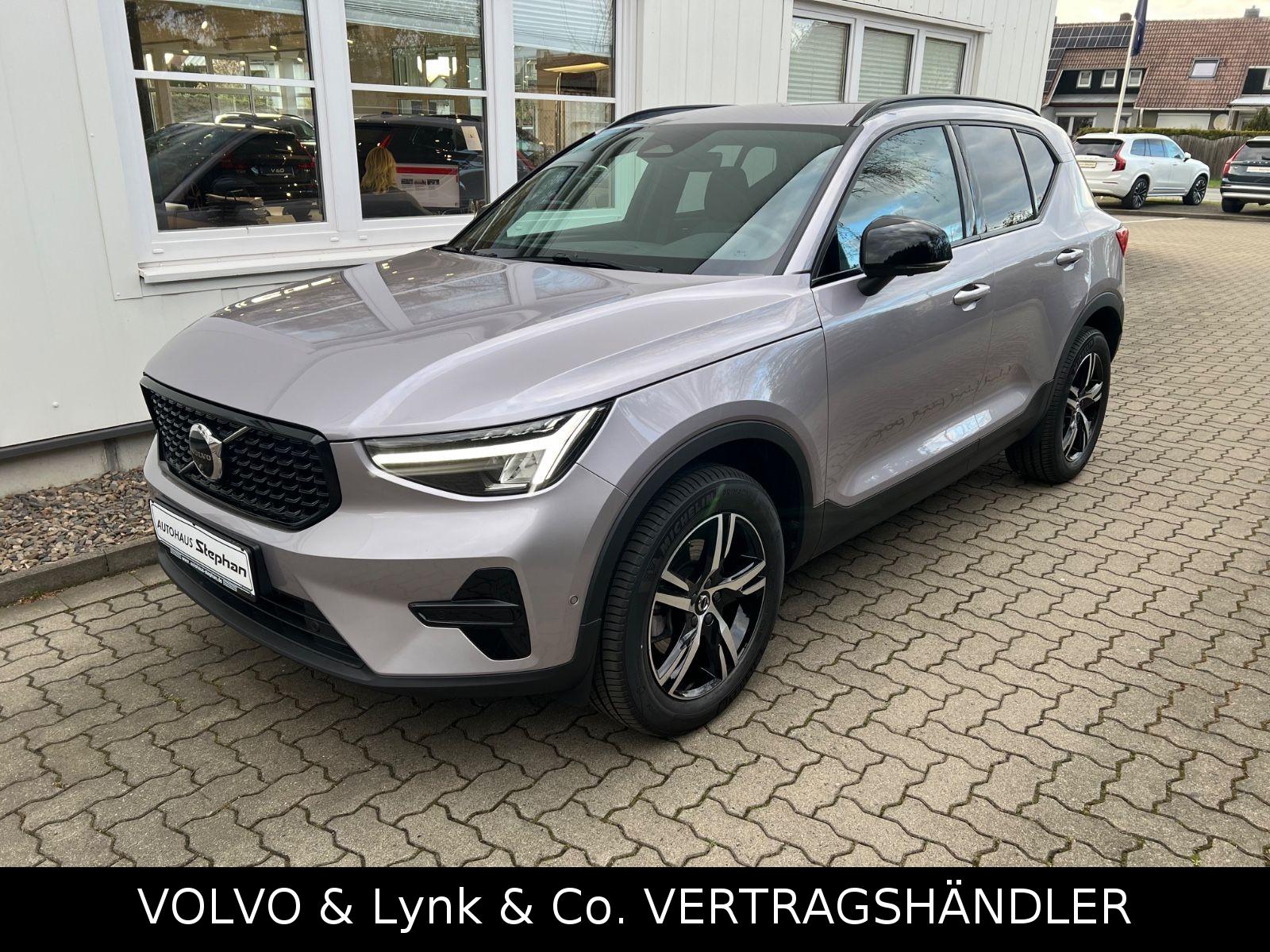 Volvo XC40 B4 Automatik Plus Dark MY2026 -28%