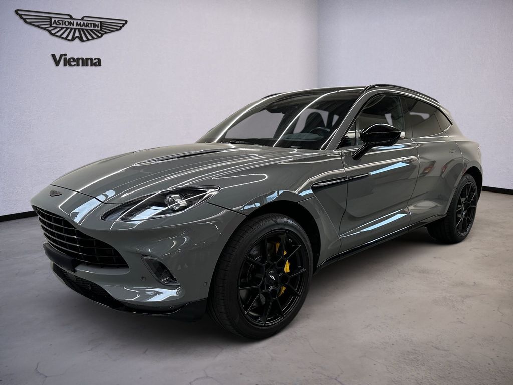 Image of Aston Martin DBX