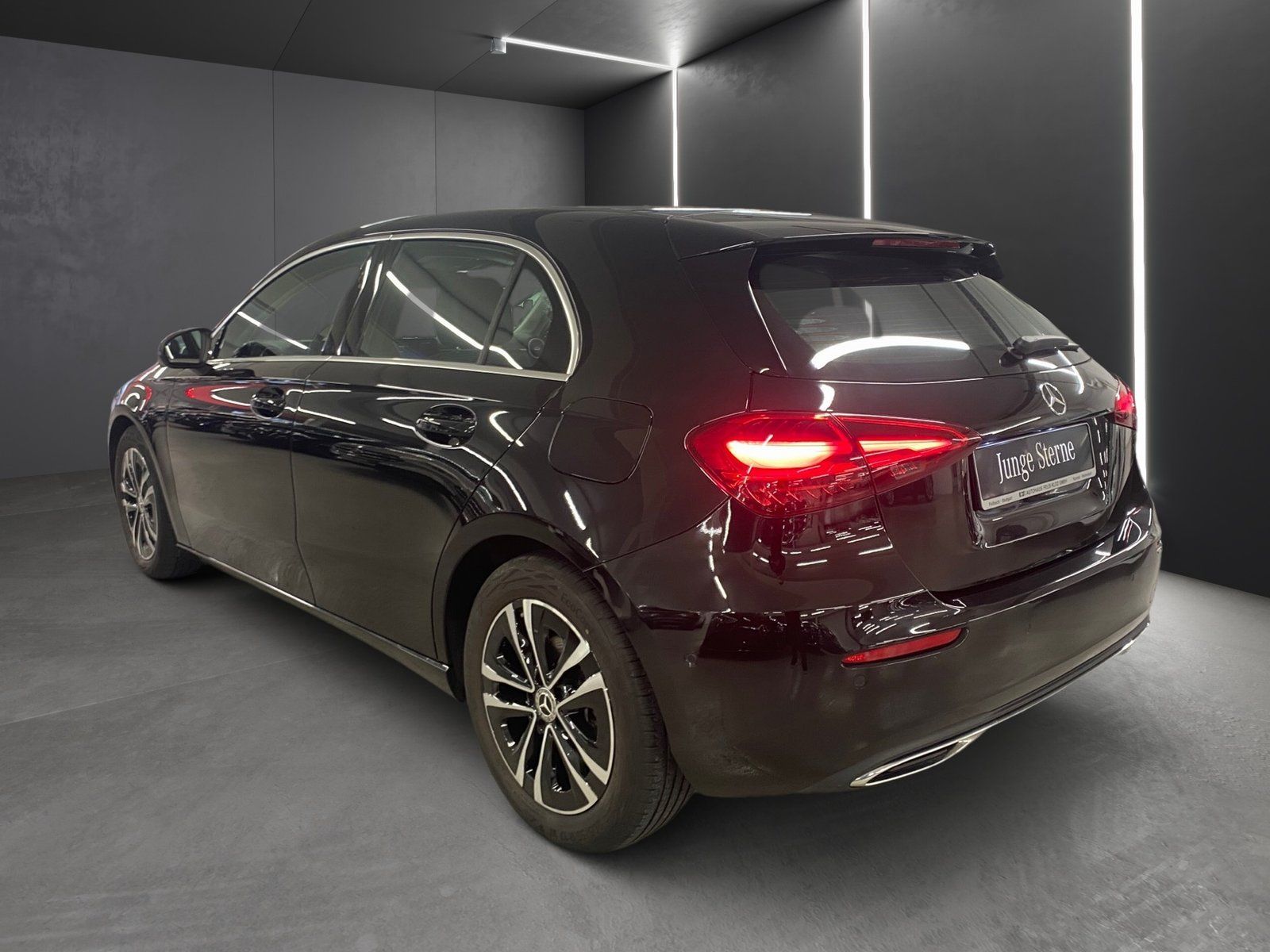 Fahrzeugabbildung Mercedes-Benz A 200 d Progressive*Distronic*Totwinke*360°*LED*
