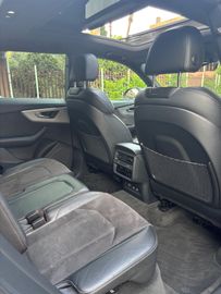 Audi Q8 - 9