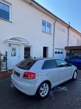 Audi A3 2.0 TFSI quattro S tronic Xenon Tempomat  - Audi A3 aus 2010: 2.0