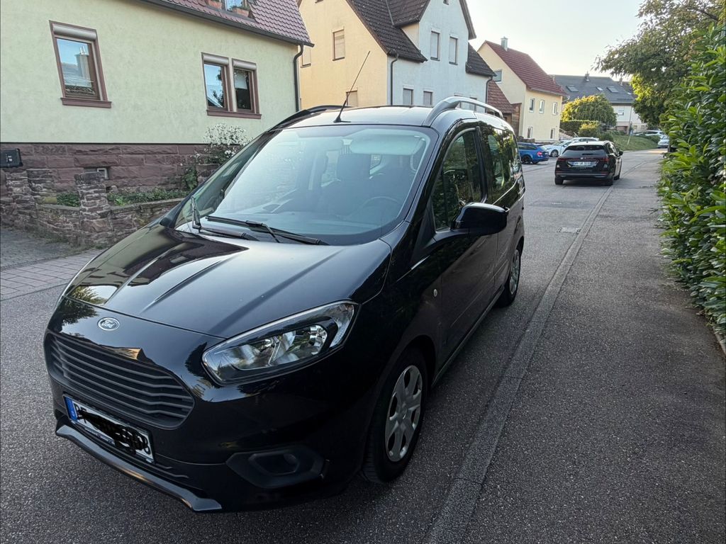 Image of Ford Tourneo Courier