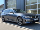 BMW 320 d xDrive LUXURY PANO AHK StdHzg. ACC Keyless