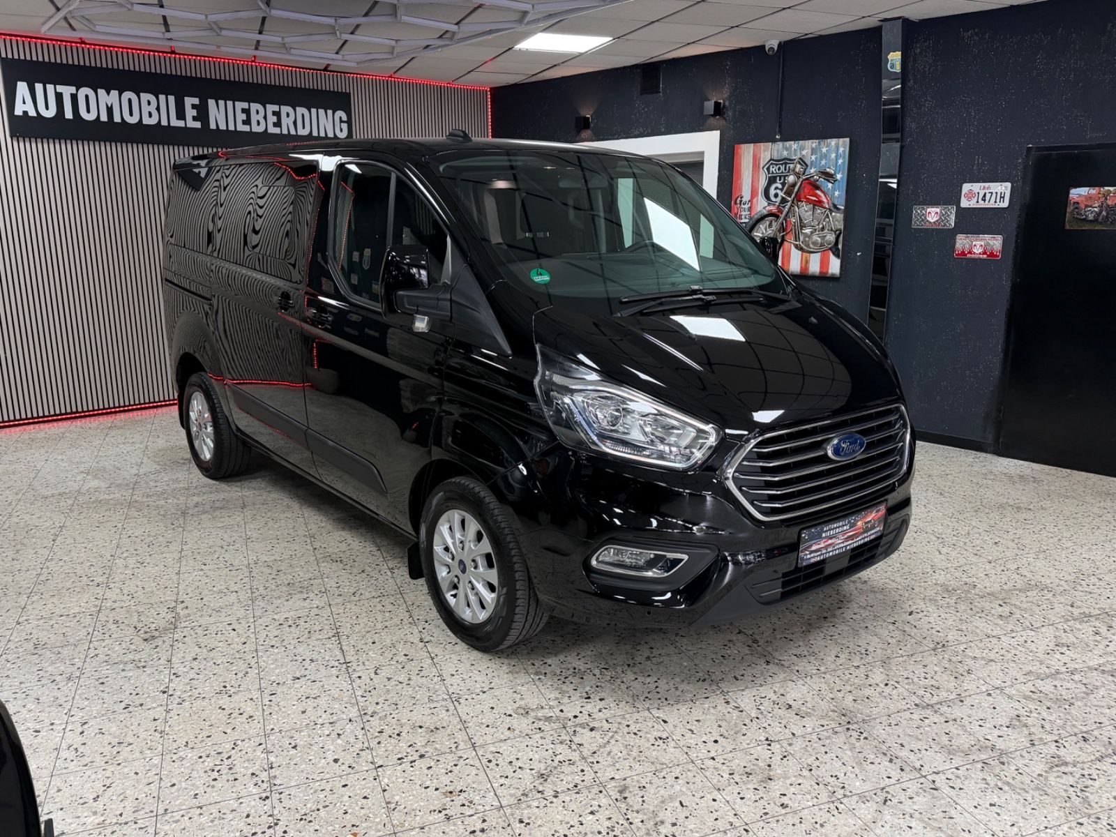Ford Tourneo Custom Trend 2.0 EcoBlue TDCI 8Sitzer foto 3