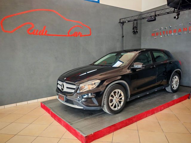 Mercedes-Benz Mercedes-benz GLA 180 GLA 180 CDI Automatic Prem