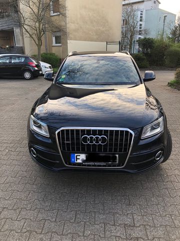 AUDI Q5 3.0 TDI S tronic quattro - S-Line Ausstattung