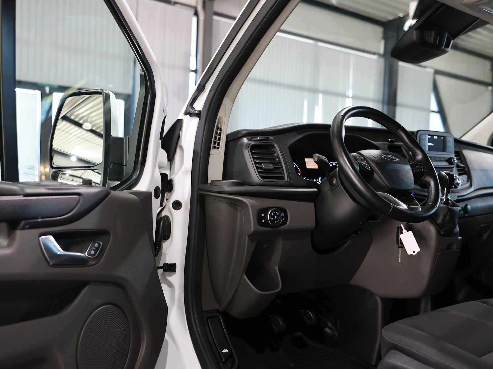 Ford Transit Custom 320 L1 / 3-SITZER / SEHR GEPFLEGT