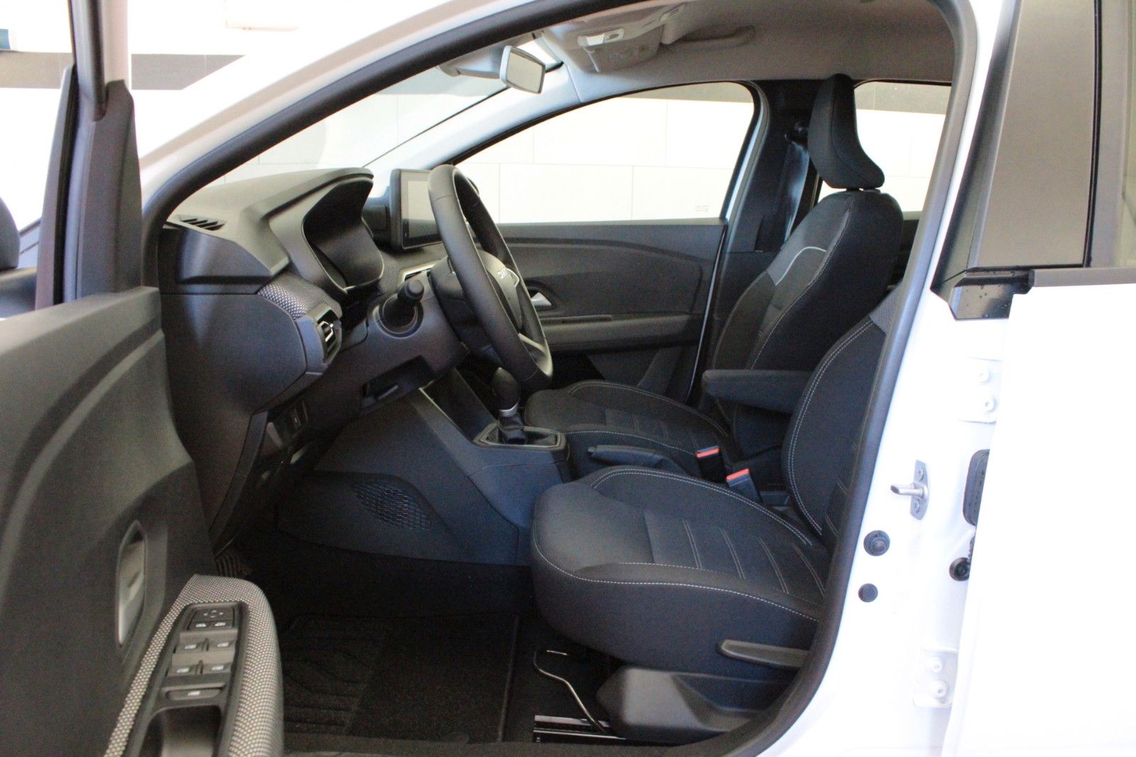 Fahrzeugabbildung Dacia Sandero TCe 90 auto Expression*15204*