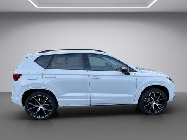 Ateca PDC SHZ KAMERA NAVI AHK ACC FACEL. LED