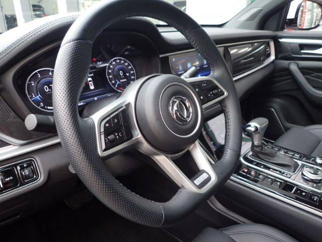 Fahrzeugabbildung DFSK Fengon 7 2.0 GDI 4x4 2,5t AHlast Navi PanoD 7Sit