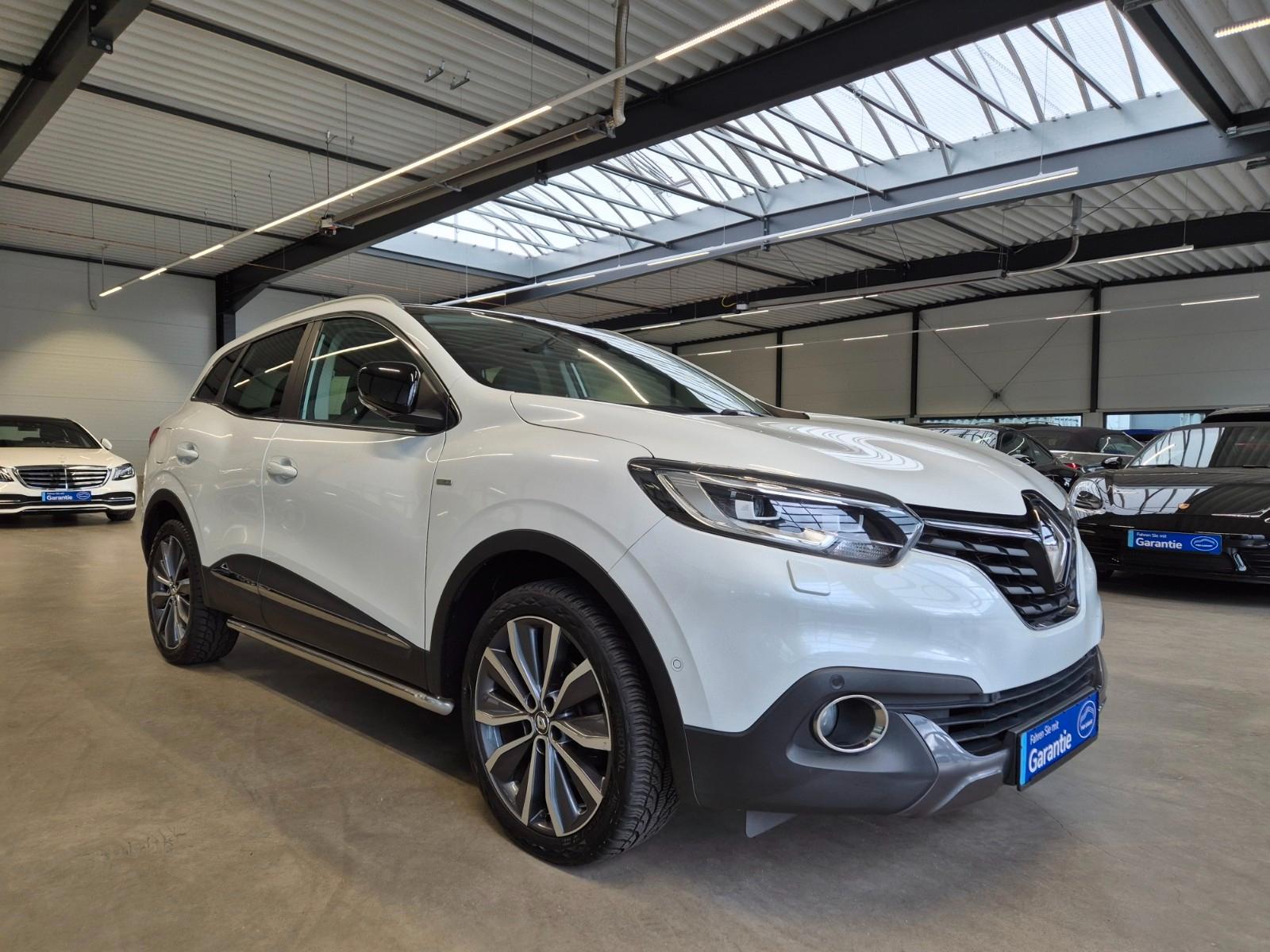 Renault KADJAR BOSE EDITION TEILLEDER NAVI PANO AHK 1.HD